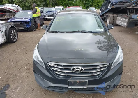 2017 Hyundai Sonata Sport z USA, uszkodzony, nr VIN 5NPE34AFXHH485821